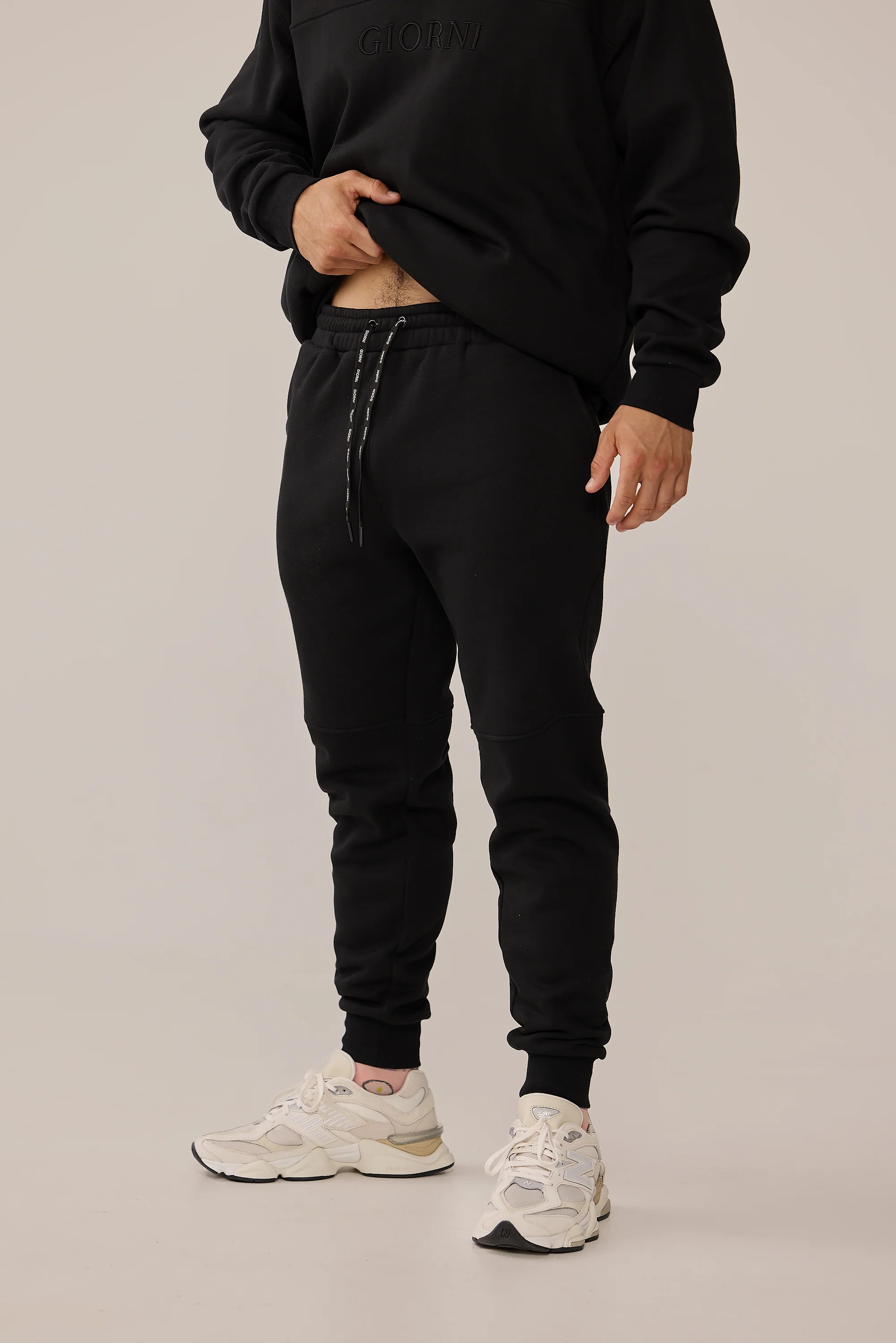 ARCHIE JOGGER - BLACK - Image 3